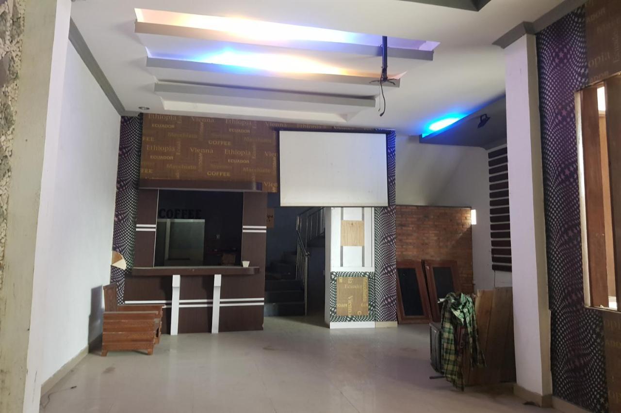 Oyo 91647 Sanina Residence Pematangsiantar Ngoại thất bức ảnh