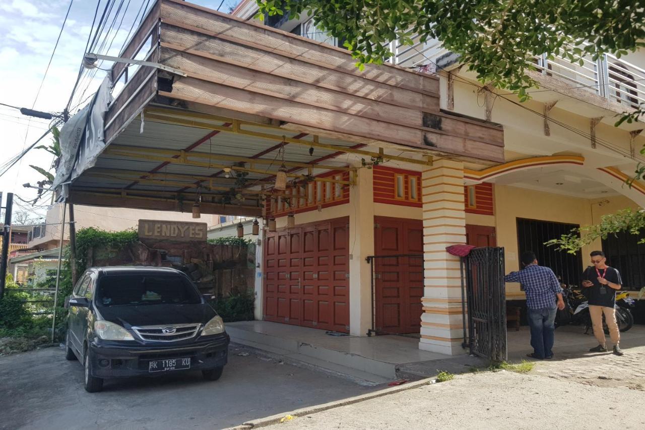 Oyo 91647 Sanina Residence Pematangsiantar Ngoại thất bức ảnh