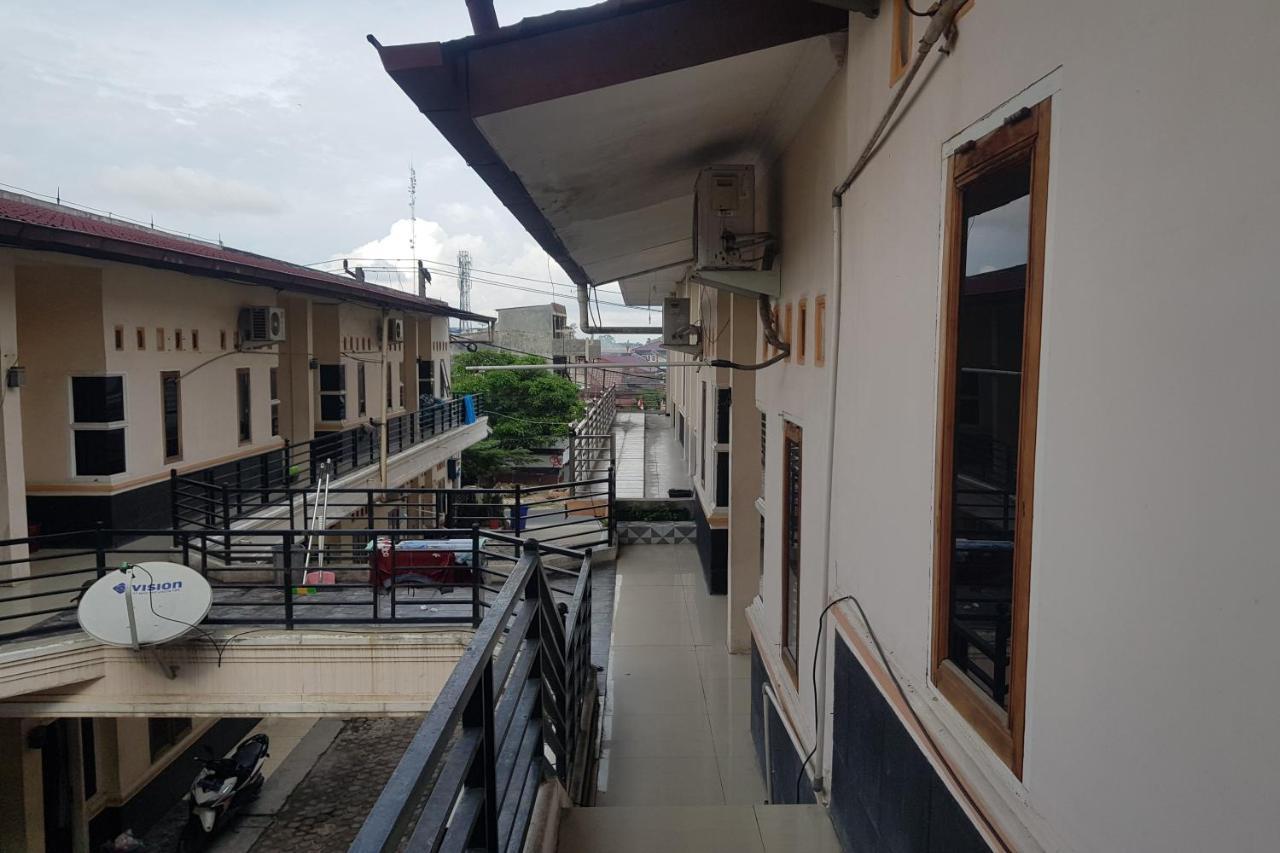Oyo 91647 Sanina Residence Pematangsiantar Ngoại thất bức ảnh
